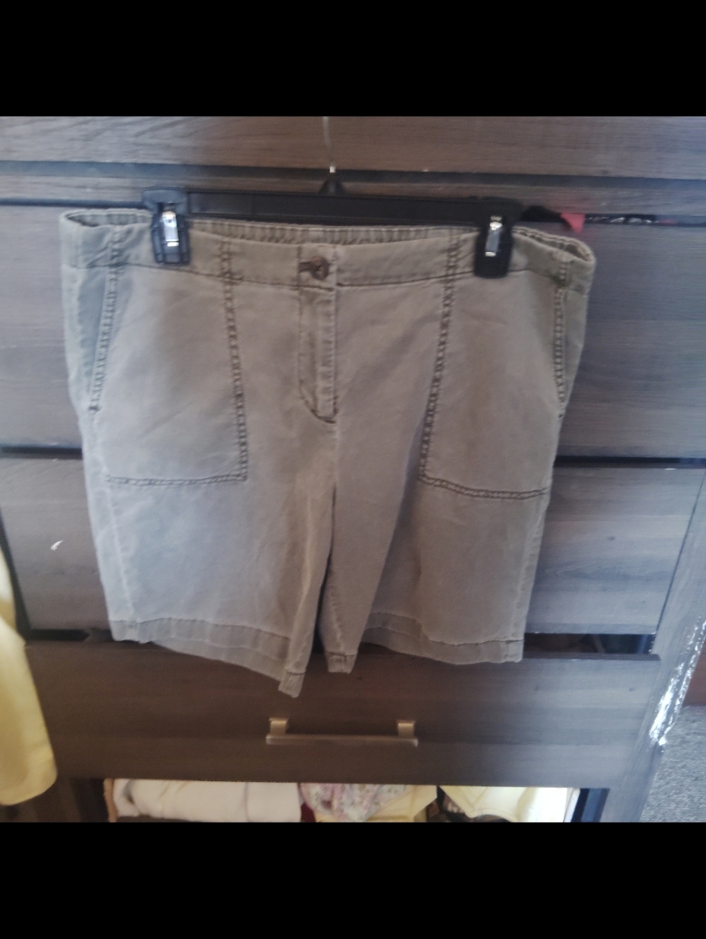 J.JILL Olive Green Cotton Tencel Stretch Utility Shorts - Size 12 Petite